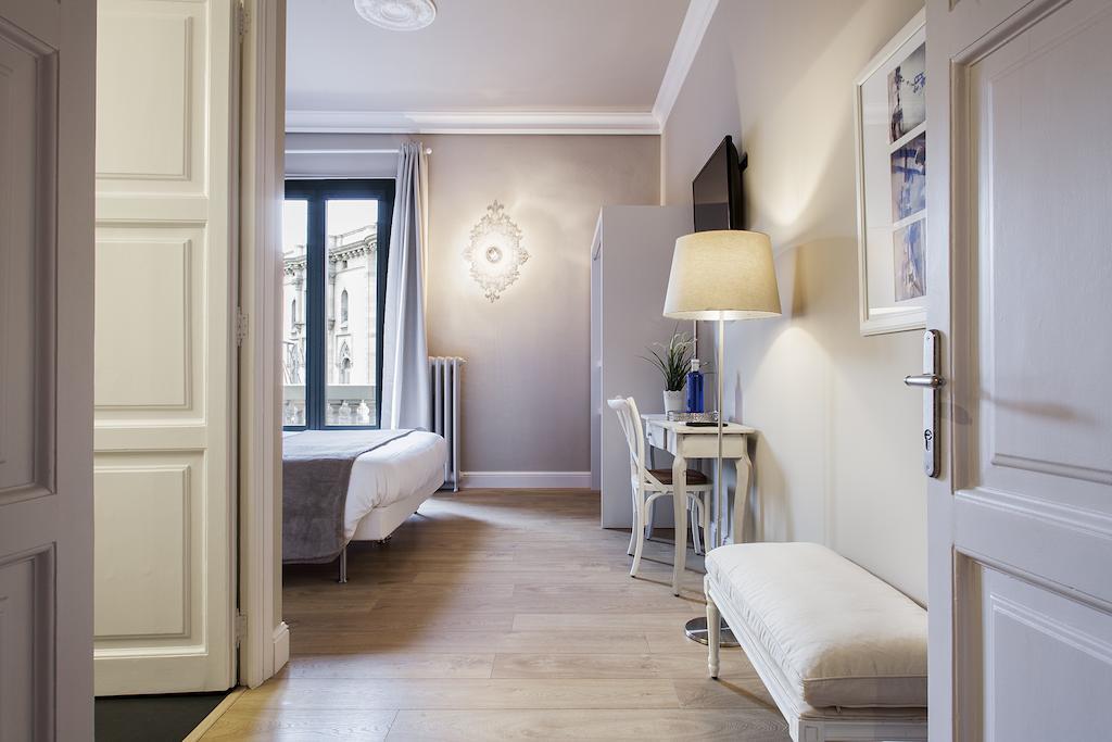 Bachome Gallery B&B Barcelona Szoba fotó
